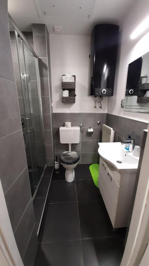 Bed&Bike Apartment Сремски Карловци Екстериор снимка
